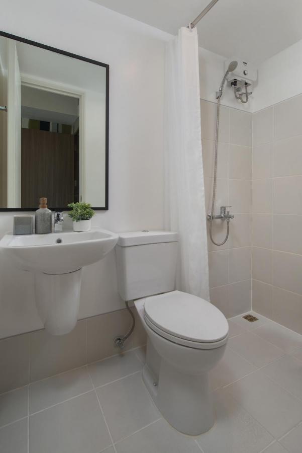 מנילה The Suites At Torre Lorenzo Malate - Managed By The Ascott Limited מראה חיצוני תמונה